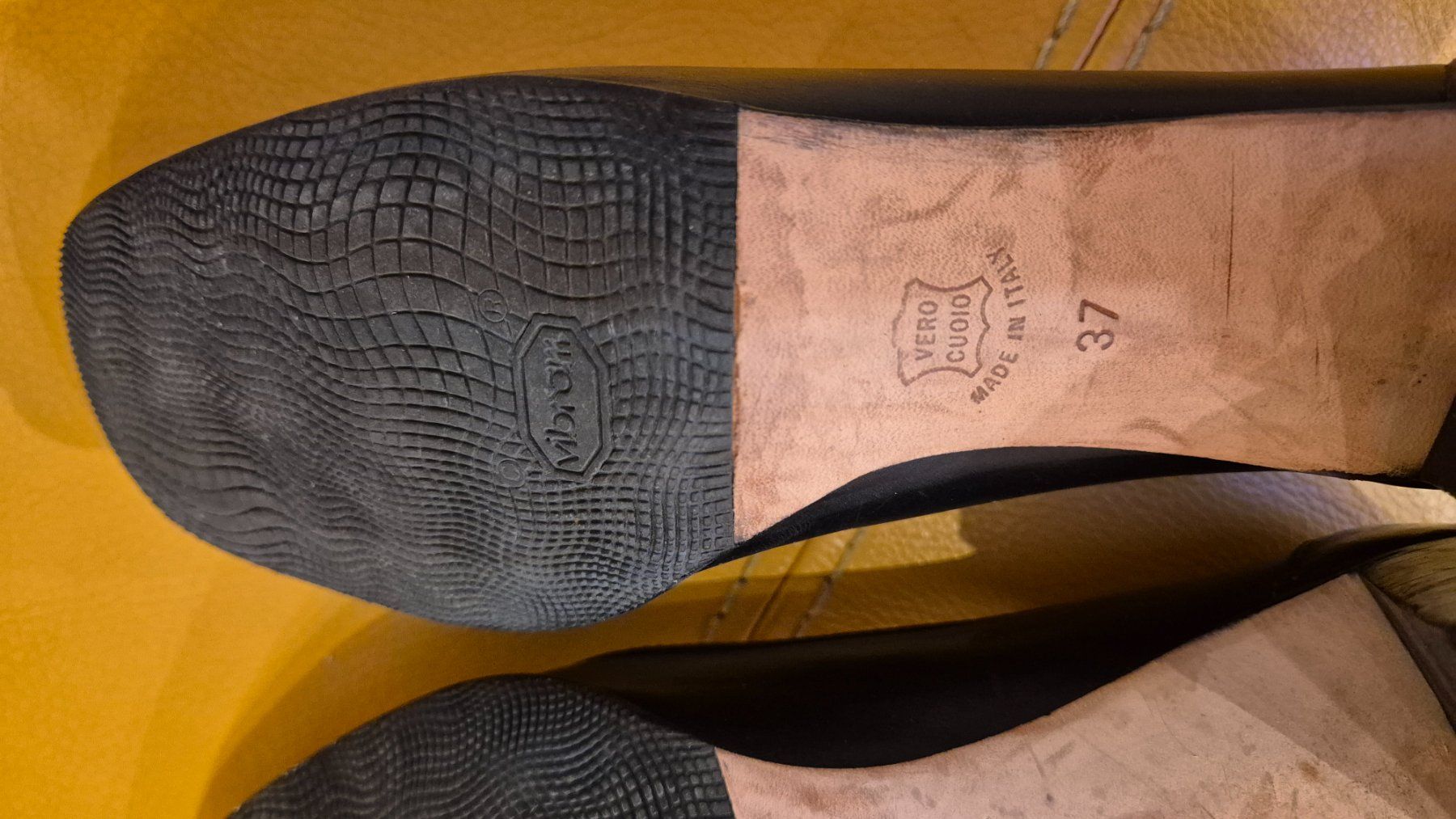 Navyboot Scarpe da donna: Pumps aus Leder Gr. 37 von Navyboot – Usato da Schönenbuch venduto da Rasmo 3