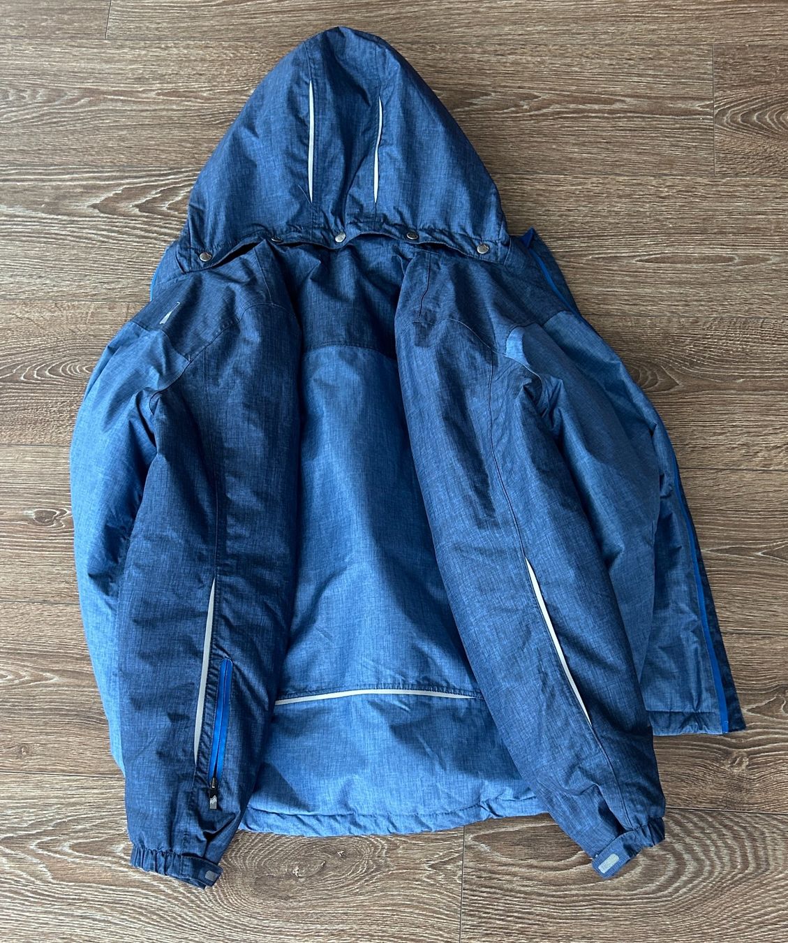 Giacche: High-Performance Ski Jacket (Unisex 158/164) – Usato da Belp venduto da winnie2001 1