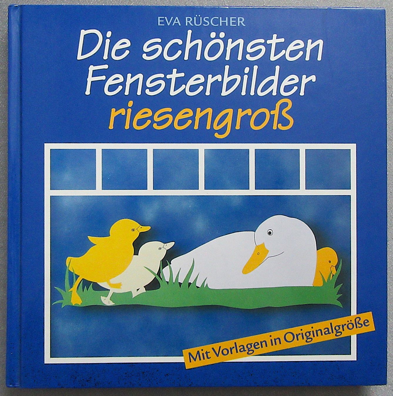 Libri: Die schönsten Fensterbilder riesengross - mit Vorlagen – Usato da Auenstein venduto da Padabimbim