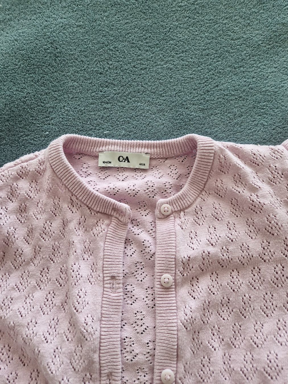 C&A Jacken & Mäntel: Strickjäckli  Grösse 104 – Gebraucht aus Heimberg von Eleanor20 1