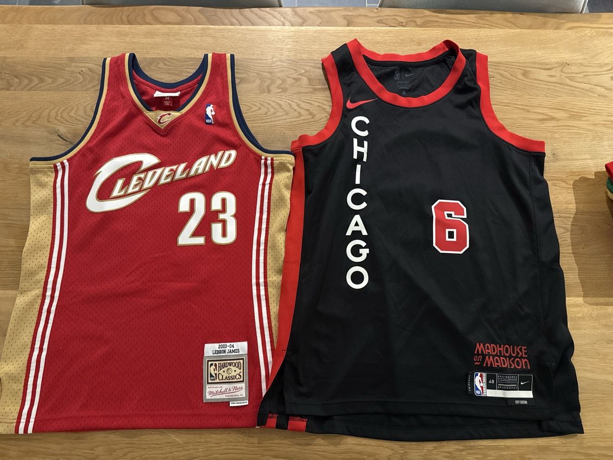 Canottiere & Pantaloni: Basketball Trikots – Usato da Ichertswil venduto da EldenLord 3