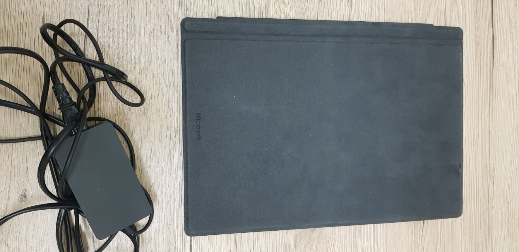 Microsoft Notebook: Microsoft Surface Pro 1796 – Usato da Zürich venduto da fiat72 5