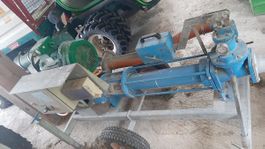 Schneckenpumpe, elektrischer Motor und ZW-Antrieb, Funk