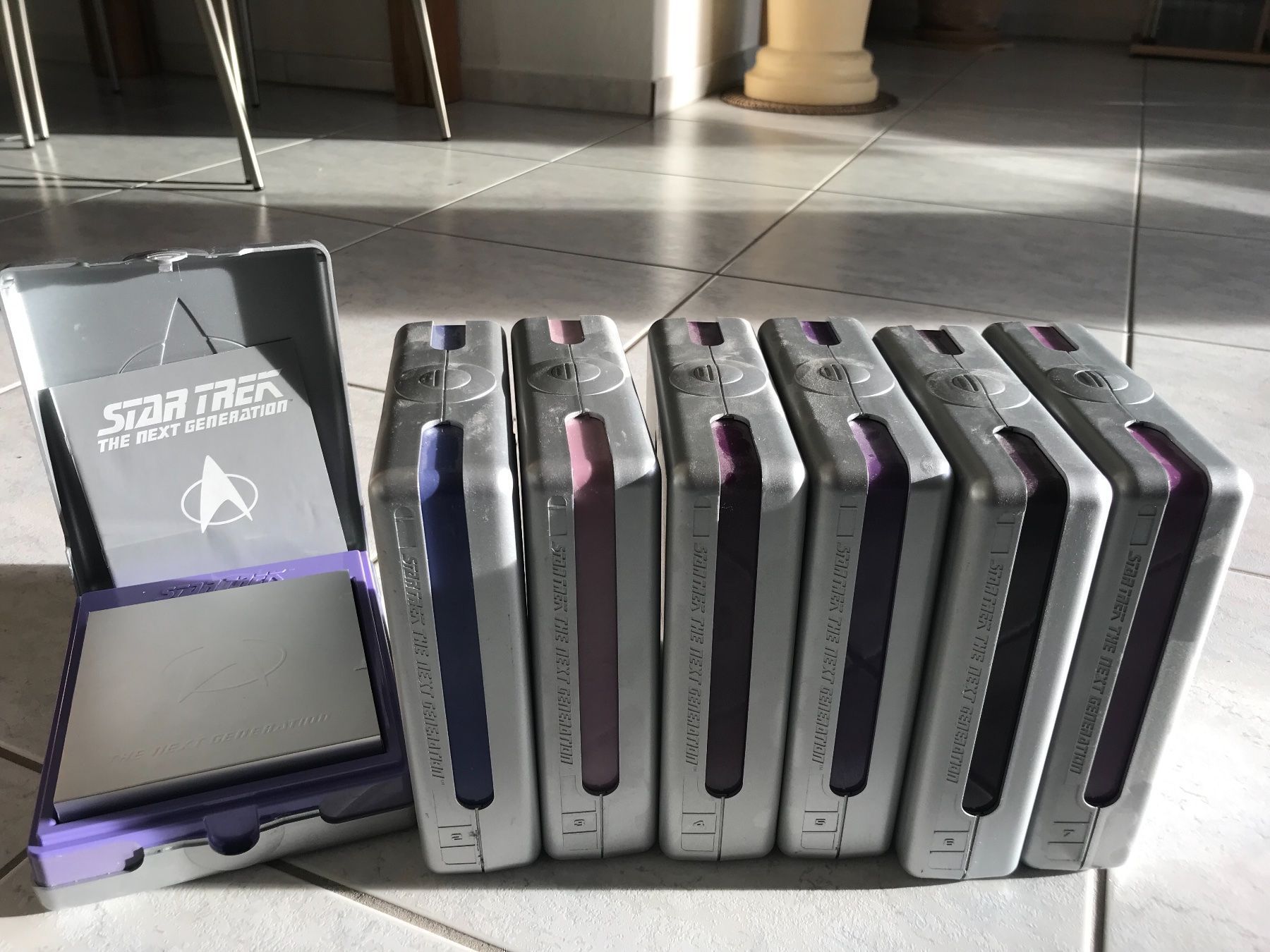 Tutti i DVDs: Star Trek TNG Special Edition – Usato da Unteraegeri venduto da Alfa_blue