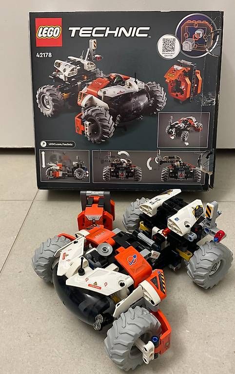 Baukästen: (8+) LEGO Technic (42178) La chargeuse spatiale de surface – Gebraucht aus Gland von OleksandrB 1