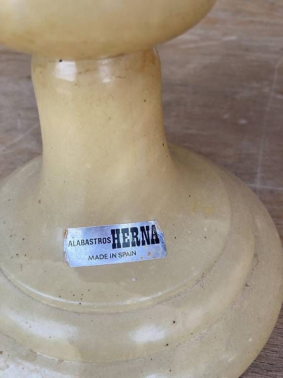 Vasi & Recipienti: Spanische Alabastervase Alabastro Herma – Usato da Liesberg Dorf venduto da Country1 1