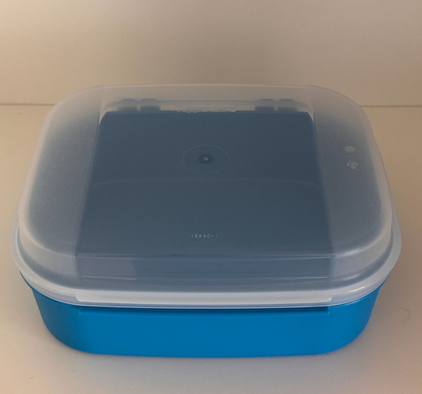 Tupperware Recipients et similaires: Tupperware Frischetresor – Neuf (Voir description) à Kaufdorf par bambulka22 1