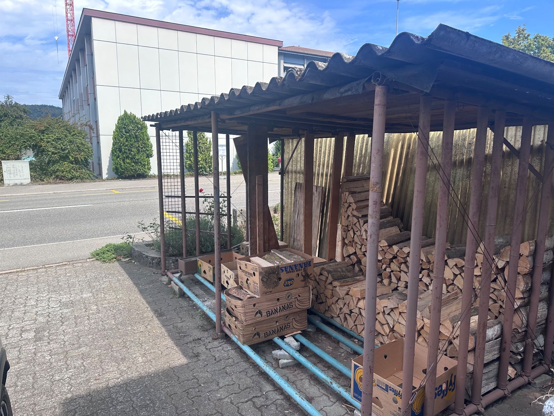 Abris: Holzunterstand / Holzschuppen – D'occasion à Baden par M.J.K. 2