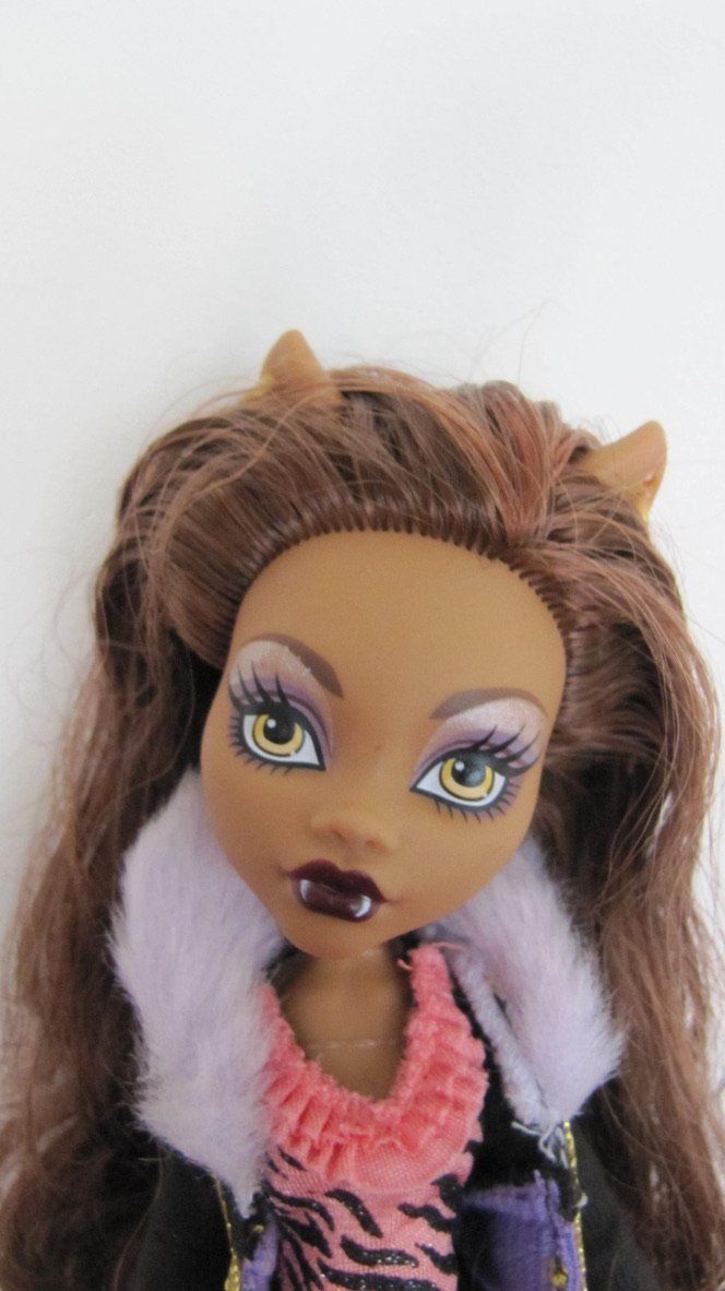 Poupées: Monster High Clawdeen Wolf Puppe – D'occasion à Brunnen par Kiwiland1 1