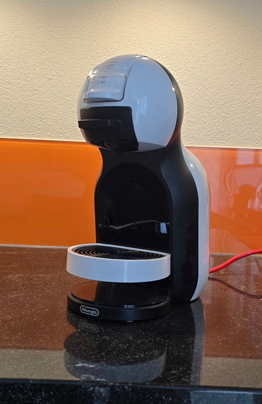 De'Longhi Machines à café & Machines à expresso: DeLonghi Dolce Gusto Kapselmaschine – Défectueux à Ruswil par DNAB