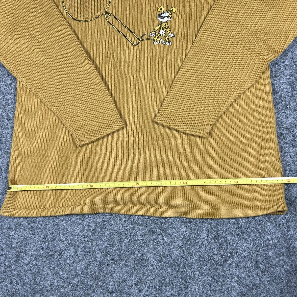 Maglioni & Felpe: Marsupilami 2001 knit  – Usato da La Sagne NE venduto da Matlasape 4