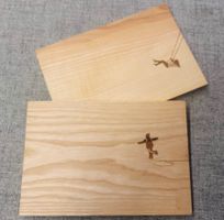 2 Frühstücks- & Schneidebrettchen aus Esche – Unikate