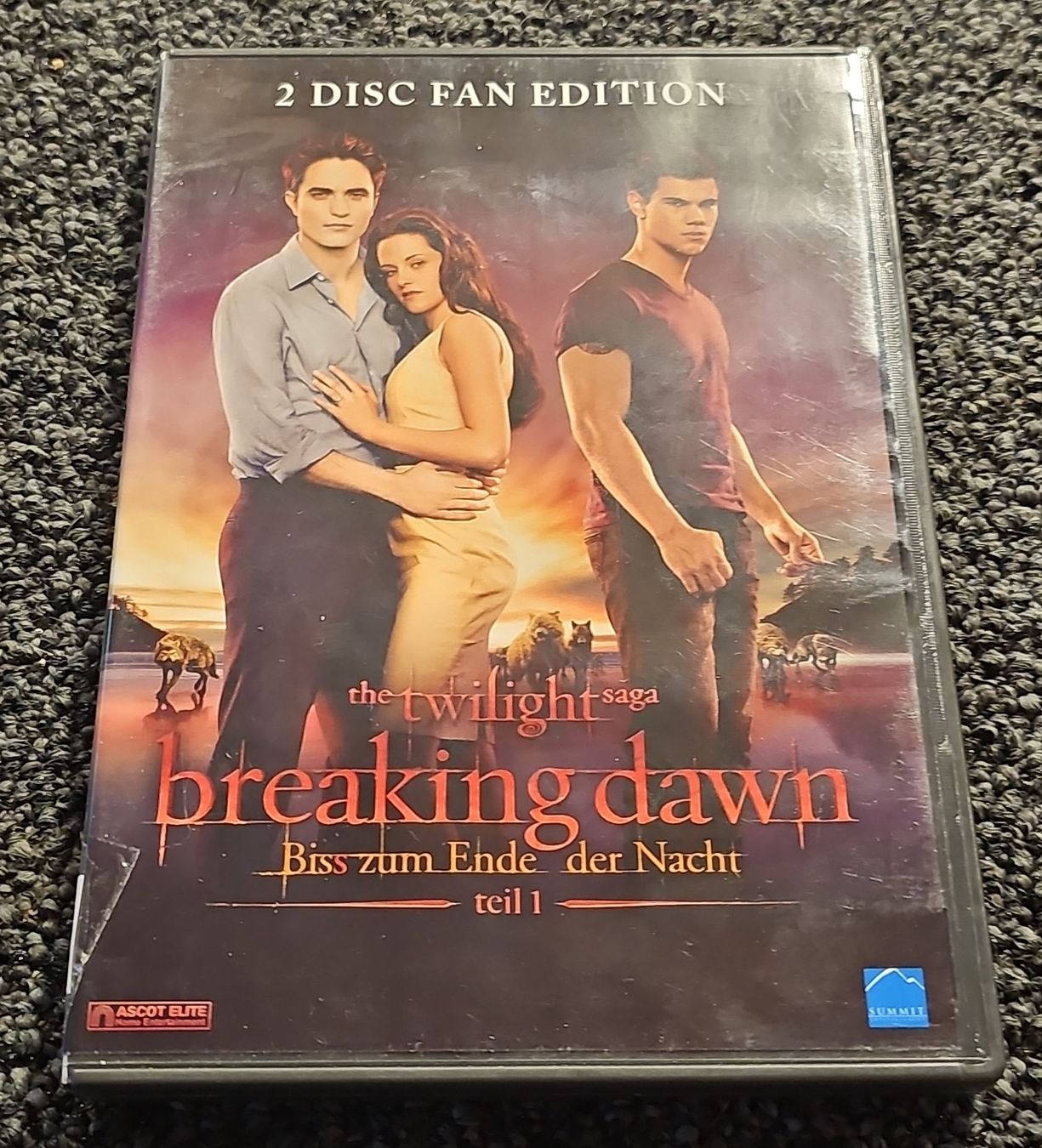Tutti i DVDs: Twilight Saga Breaking Dawn (21527) – Usato da Ruswil venduto da jan_bxl5