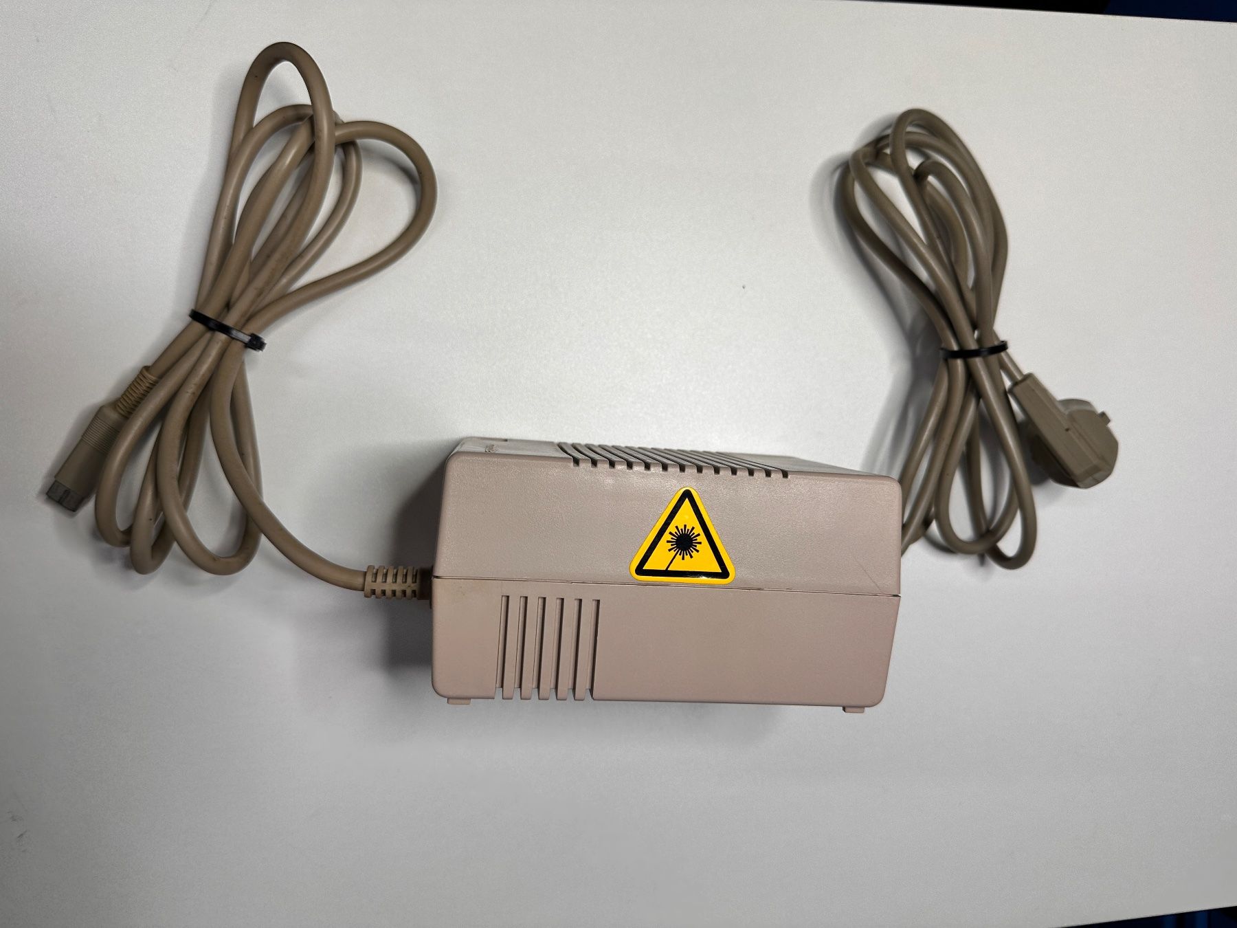 Commodore PC: Commodore A500/A600/A1200 Original Netzteil – Usato da Luven venduto da Eletto 1