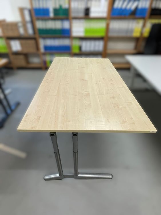Scrivanie: Pult / Schreibtisch / Bürotisch – Usato da Zürich venduto da ecologicaldev