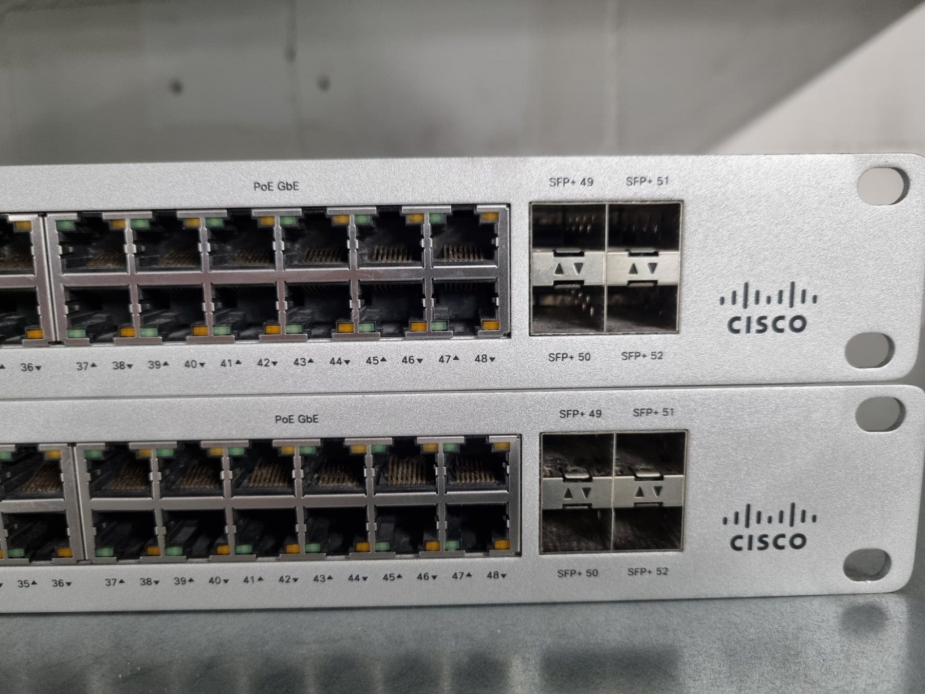 Cisco Hub & Switch: Switch Cisco Meraki MS125-48LP-HW, 48 PoE – Usato da Dättwil AG venduto da Kufo 1