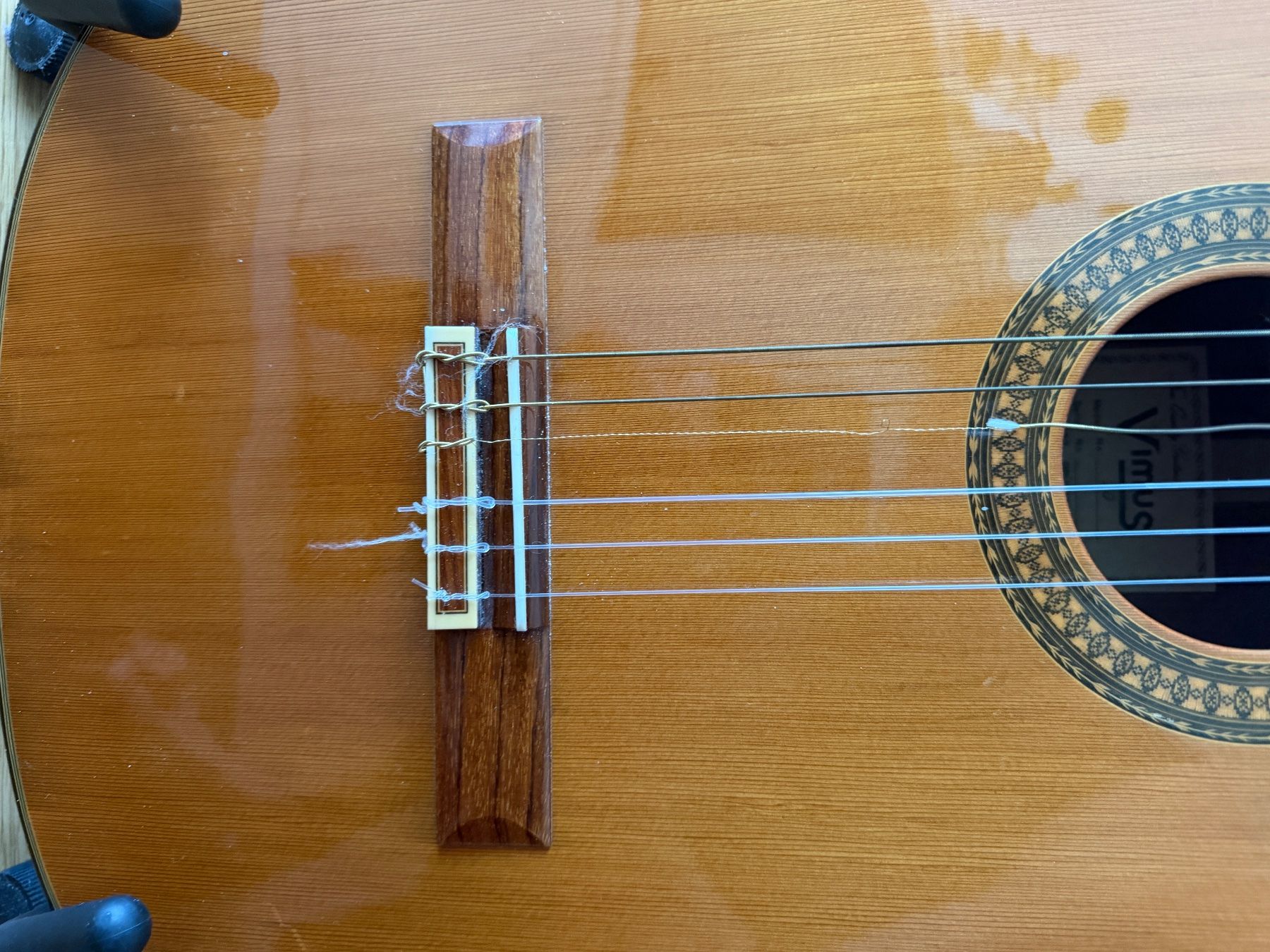 Strumenti musicali: Gitarre Vimus – Difettoso da Meilen venduto da Captain.M 4