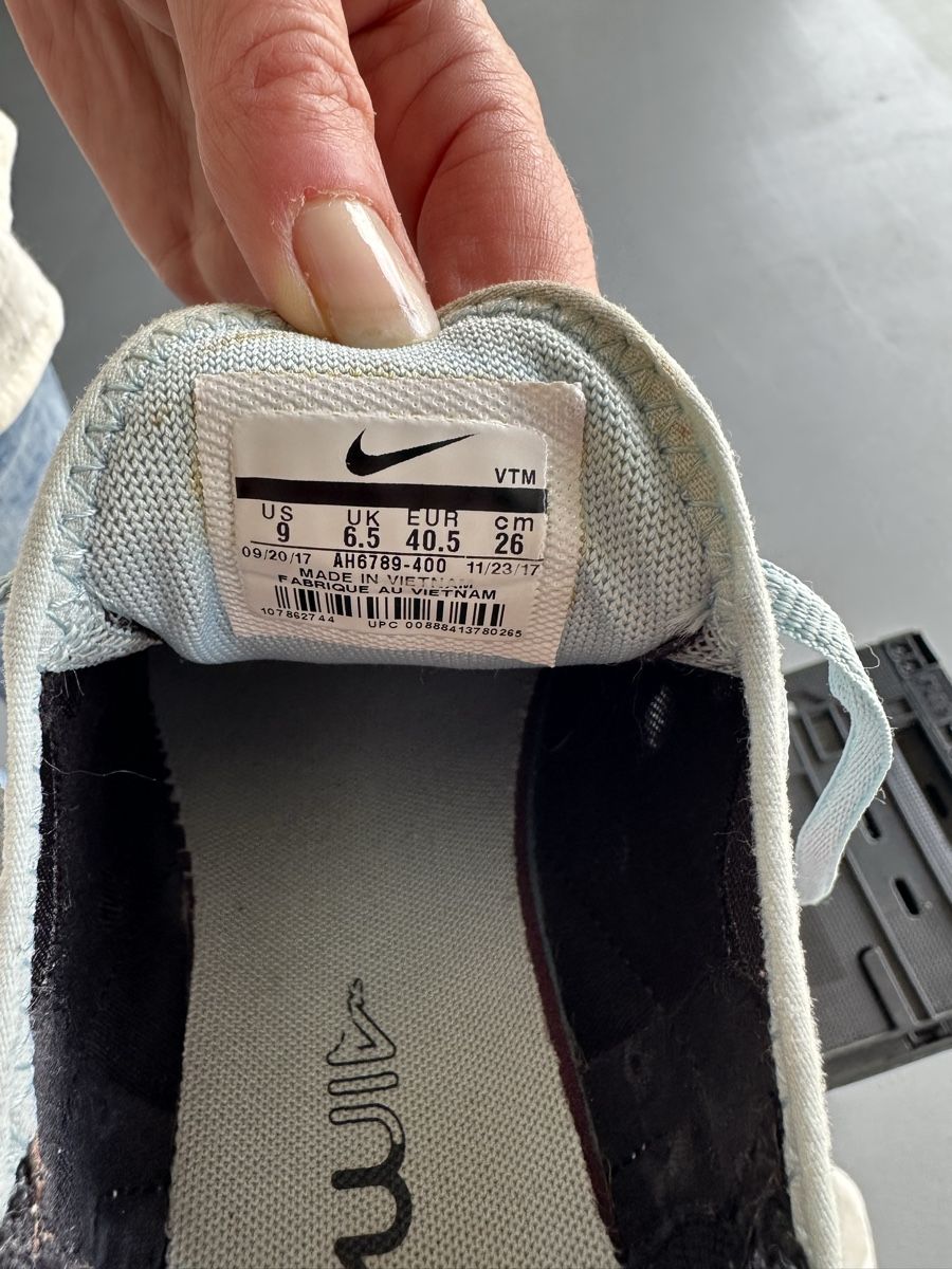 Nike Scarpe da donna: Nike Air Max 270, Grösse 40.5 – Usato da Schneisingen venduto da alexgiudice 4