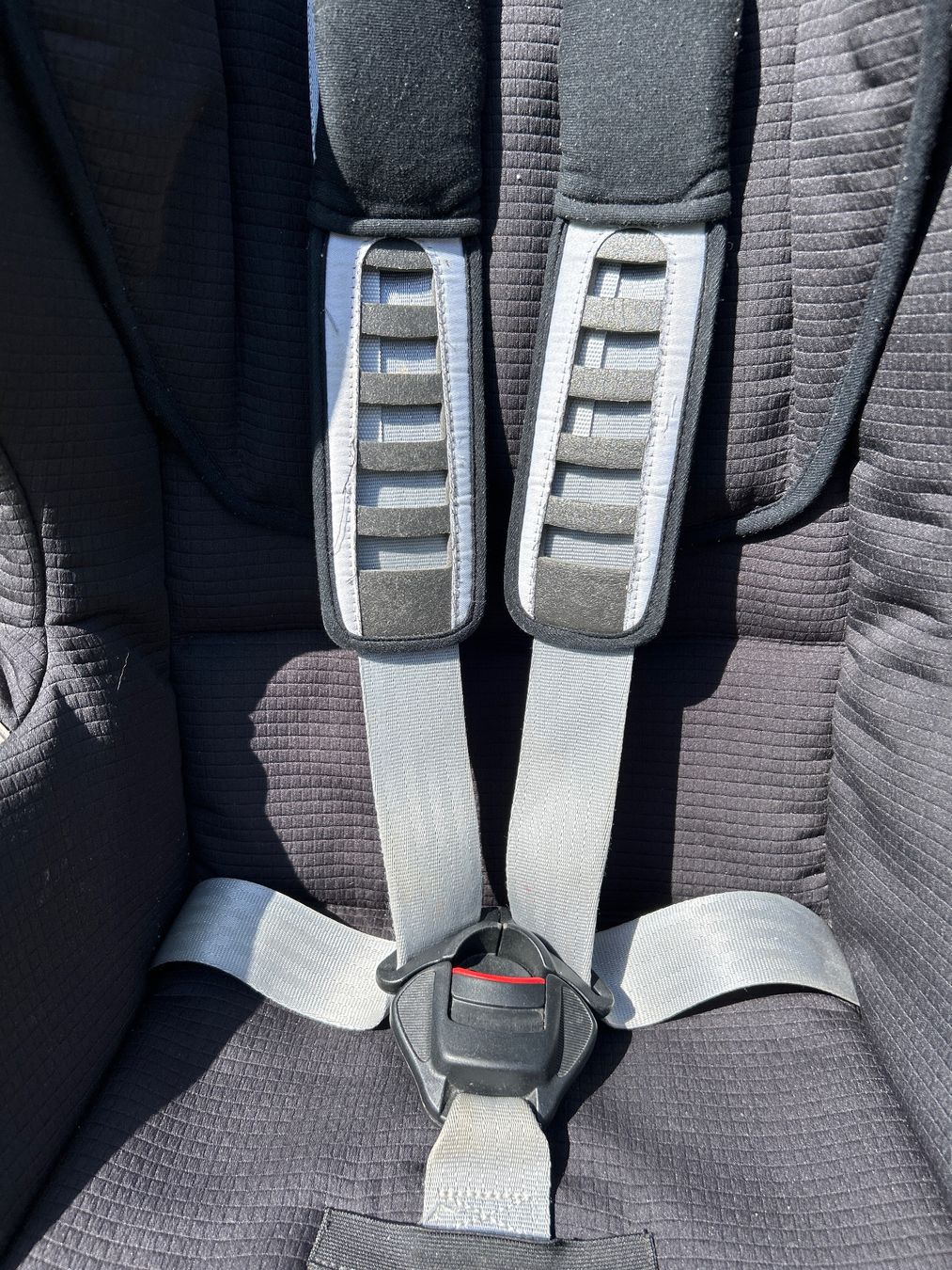 Britax Römer Auto-Kindersitze: Britax/Römer Autokindersitz – Gebraucht aus Hendschiken von SWI555 4