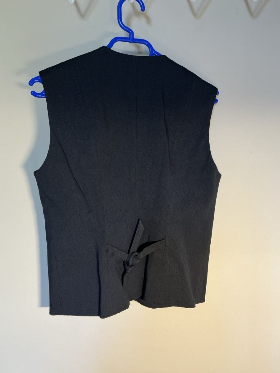 Gilet & Giacche senza maniche: Gilet von Simpelthen – Usato da Zürich venduto da lukasg.meier 1