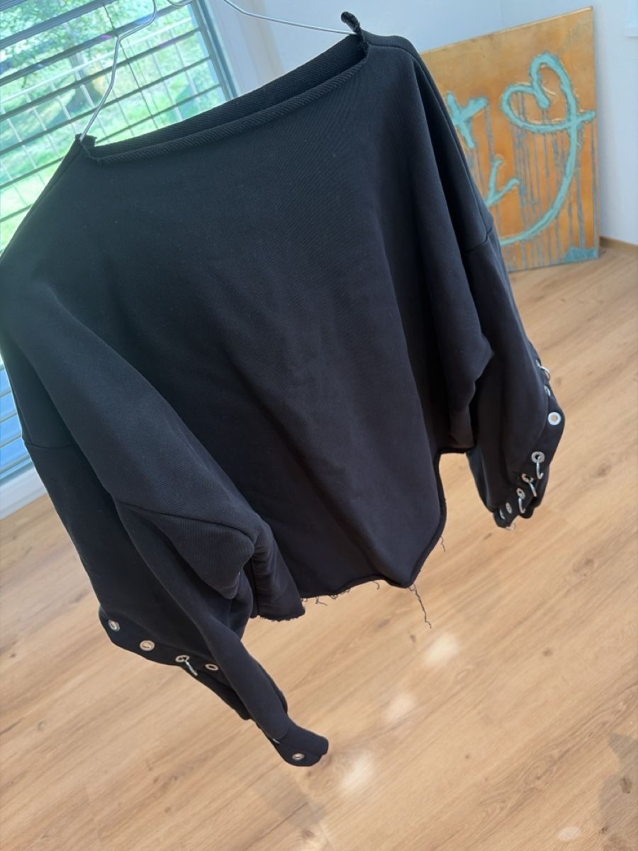 Diesel Maglioni & Felpe: Diesel Pullover schwarz mit Ringen Grösse S- M guter Zustand – Usato da Vorderthal venduto da Diethelm8853 1