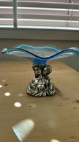 Glass Schale mit Figuren-Fuss Vintage blau