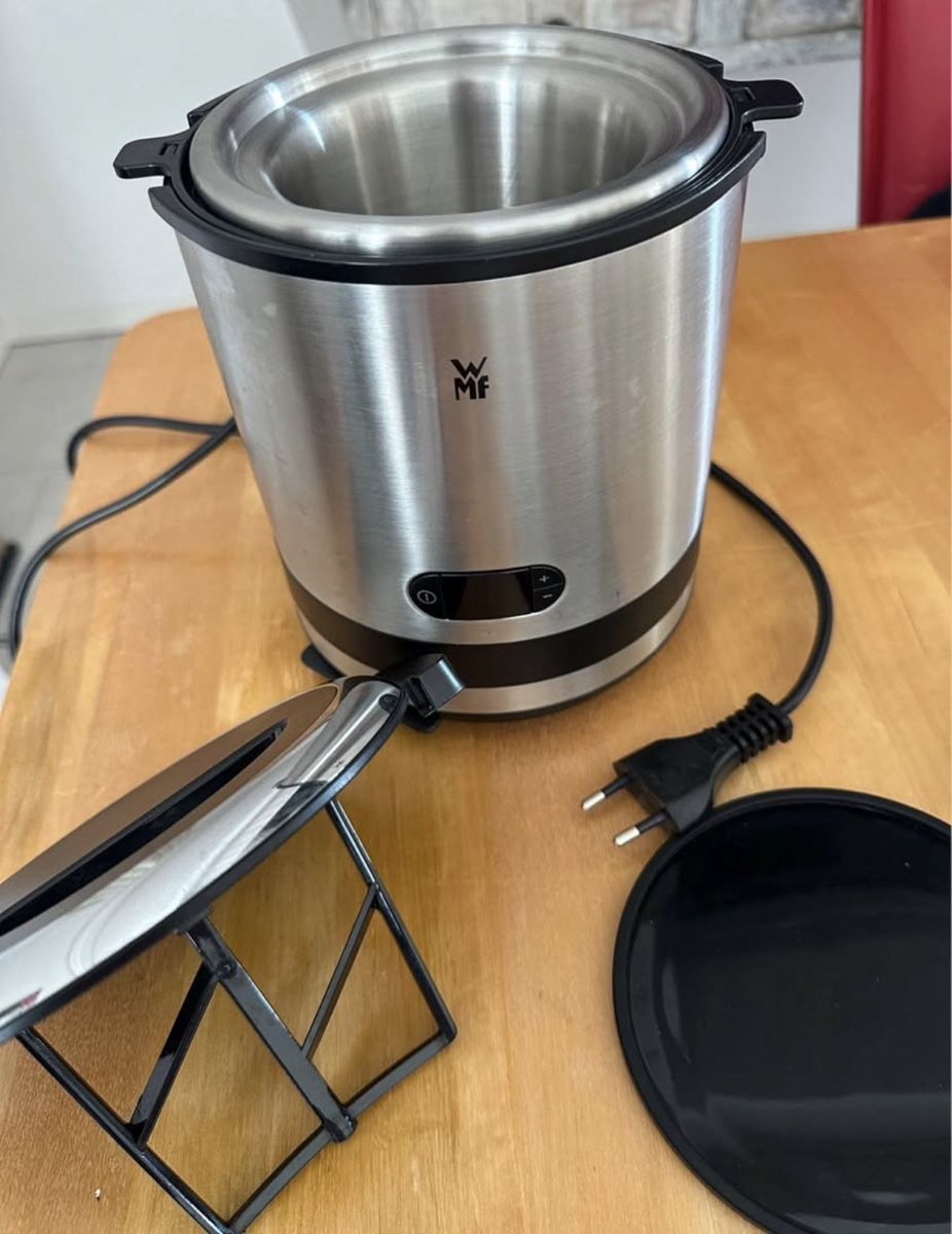 WMF Küchengeräte: Eismaschine fast neue von WMF – Gebraucht aus Hombrechtikon von maryg01 1