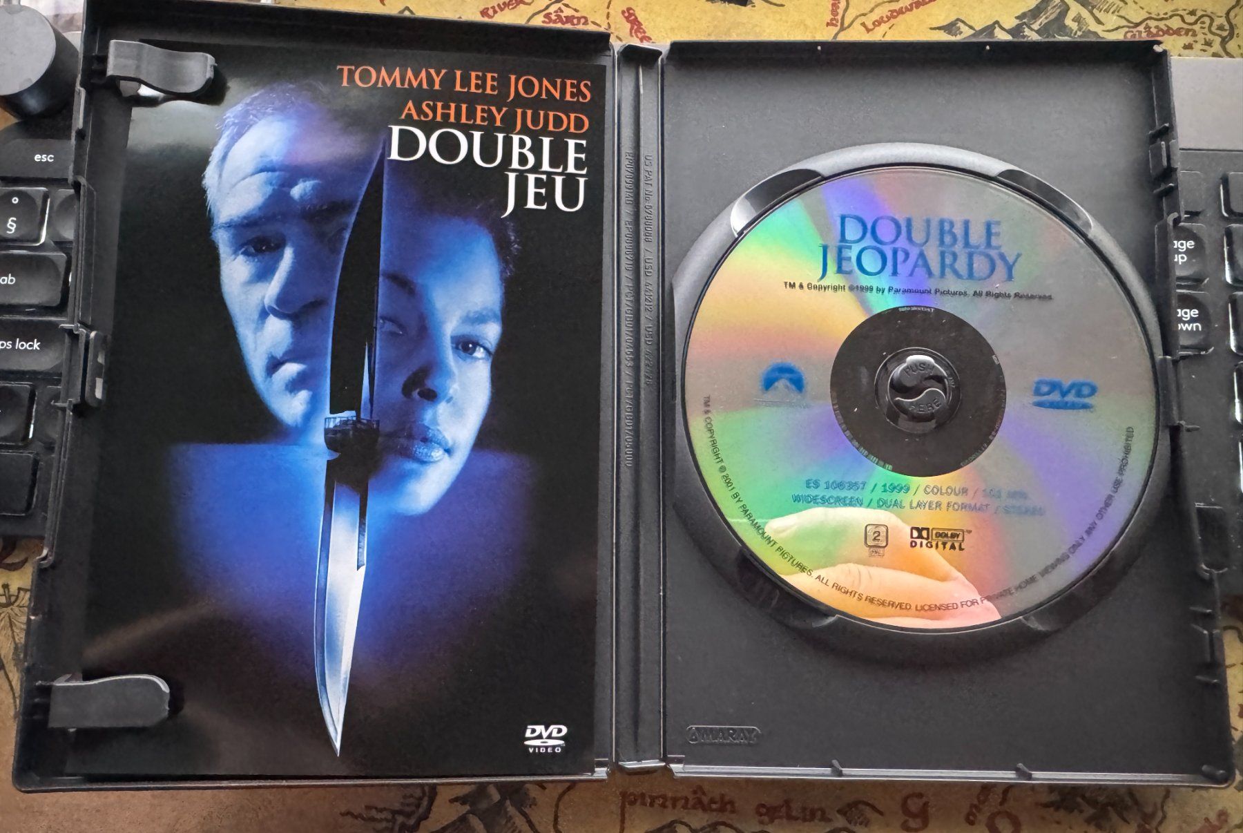 Tutti i DVDs: Double jeu (1999) - DVD – Usato da Semsales venduto da __Florian__ 3