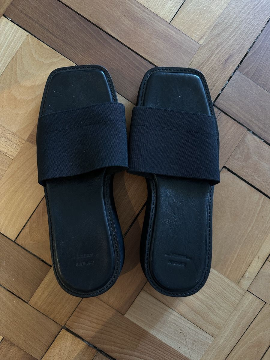 Scarpe da donna: Black Platform Slides – Usato da Zürich venduto da Haafaadjdhssjsj