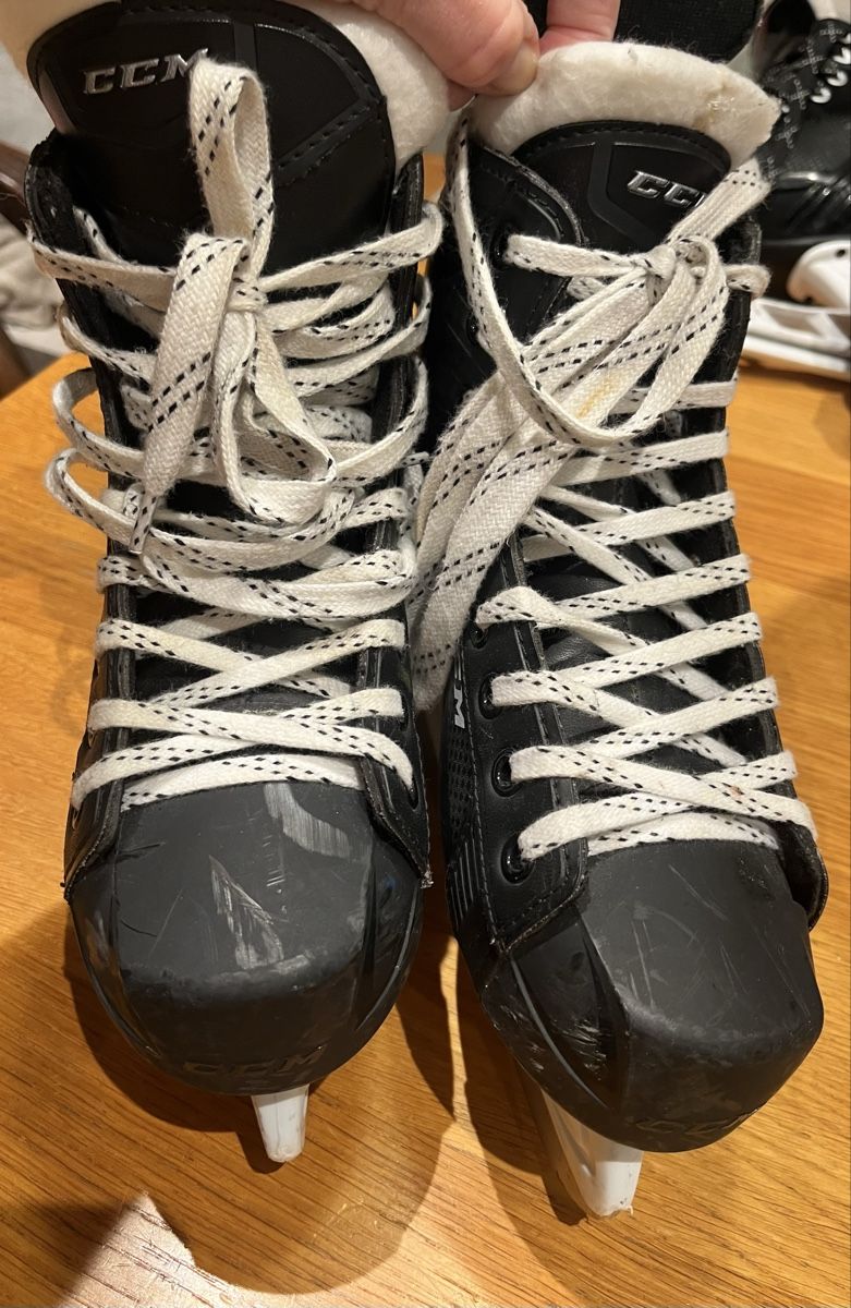Ccm Pattini da ghiaccio: Schlittschuhe CCM – Usato da Eschen venduto da regino 1