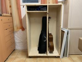 Holz-Gestell für Instrumente oder Werkzeuge