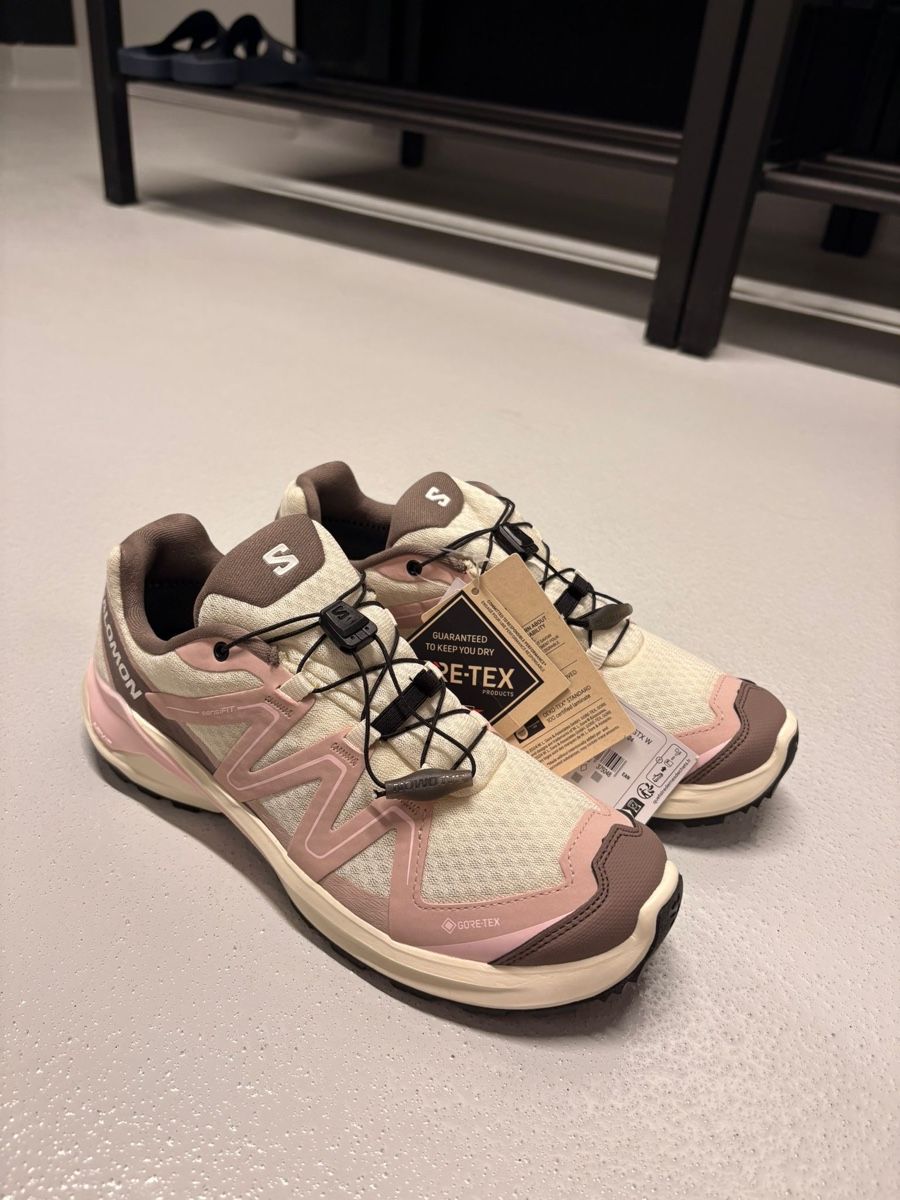 Salomon Scarpe da donna: Salomon Wanderschuhe neu mit Etikett – Nuovo e nell'imballaggio originale da Aesch BL venduto da Sheisign 2