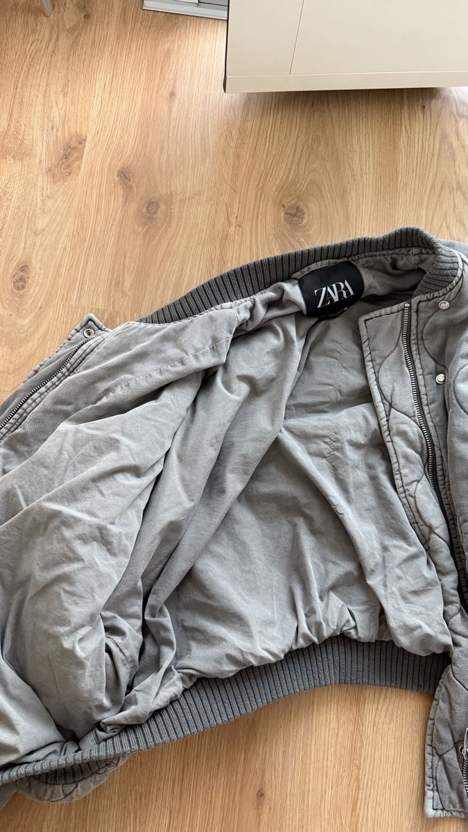Zara Giacche: Zara Steppjacke Grau – Nuovo (secondo la descrizione) da Birsfelden venduto da cme_qqy9 2