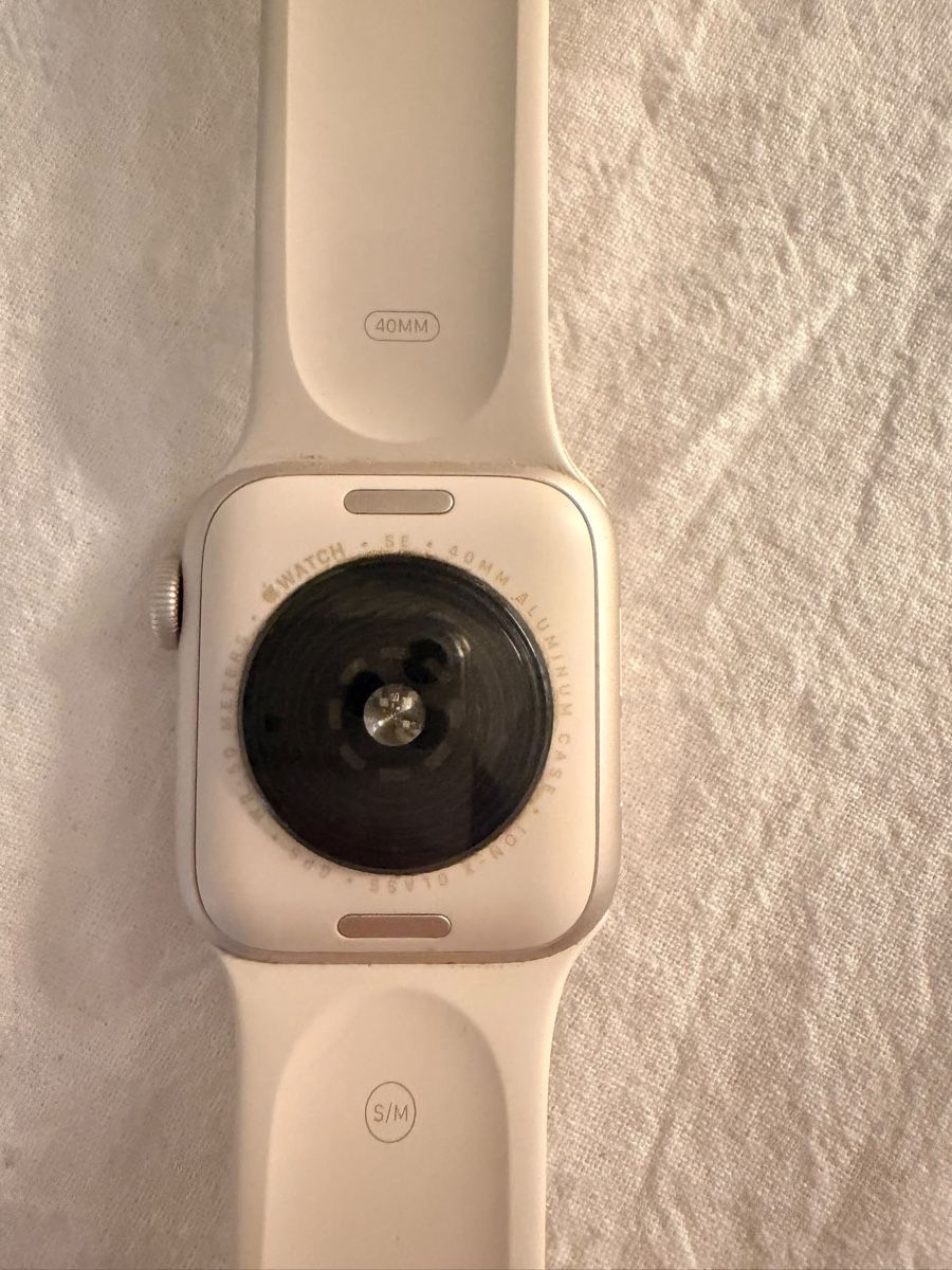Apple Smartwatch: Apple Watch SE – D'occasion à Zürich par Tav.vi96 2