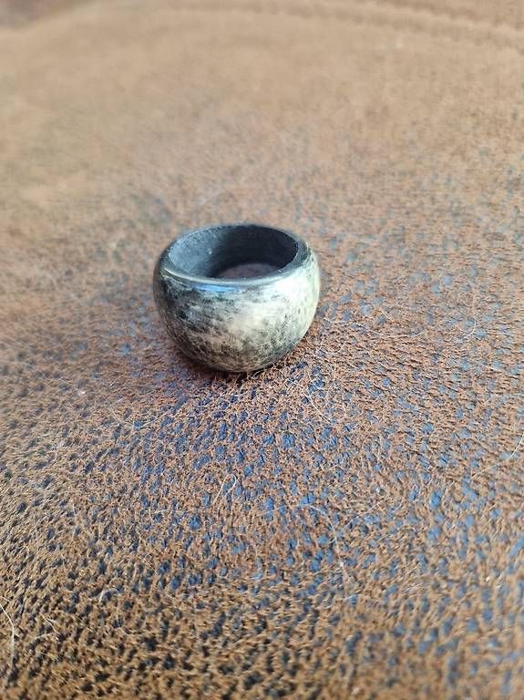 Anelli: Ring aus Kuhhorn Gr. 58 – Usato da Gonten venduto da Pini007 1