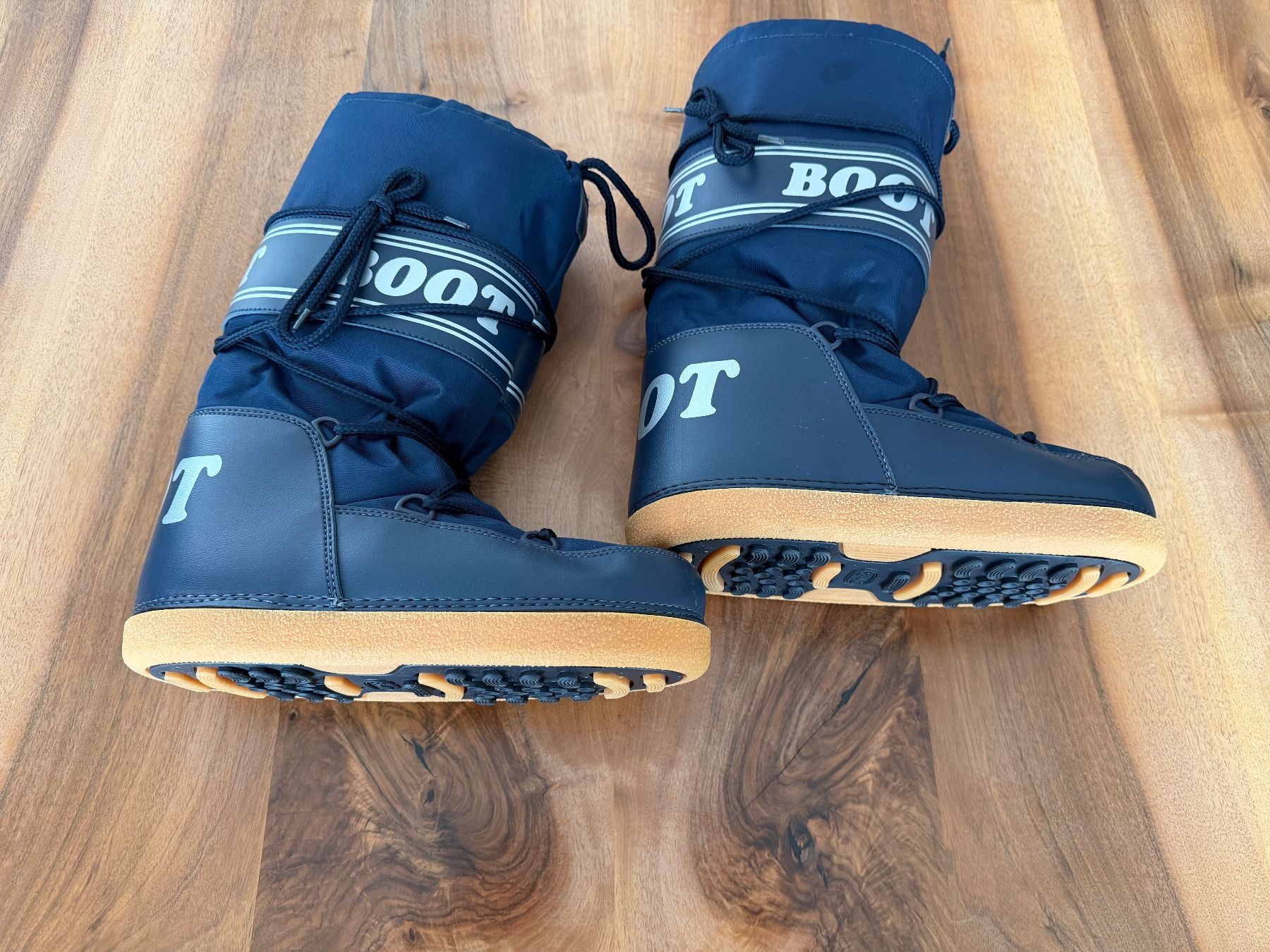 Moon Boot Chaussures femmes: MOONBOOT, Grösse 38 - 40 – D'occasion à Haslen AI par s176