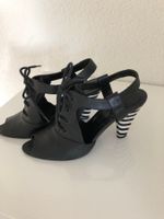 Coole Marc Cain Sandaletten Gr. 37 s/w