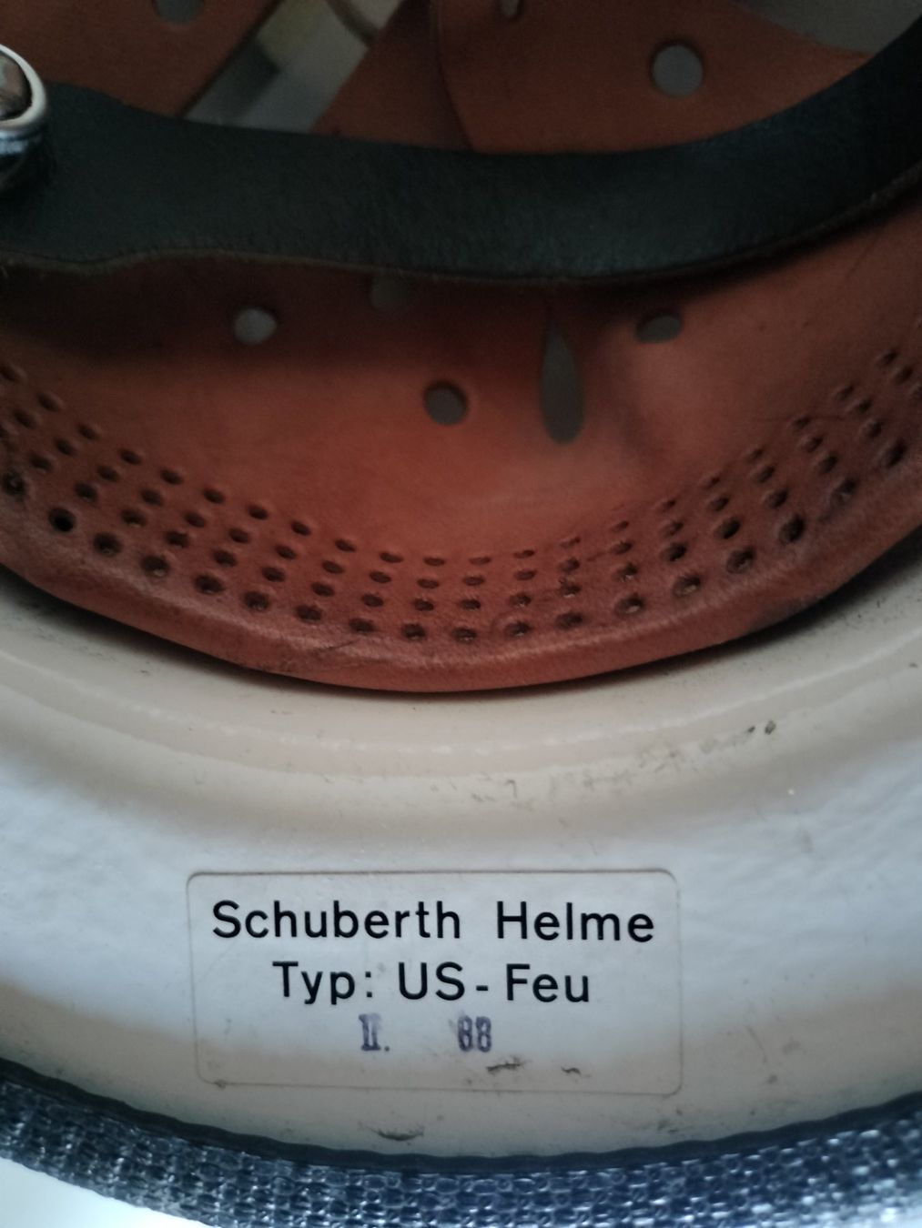 Pompieri: Alter Schweizer Feuerwehr Helm – Usato da Schwanden Sigrisw venduto da len_9yqg 4