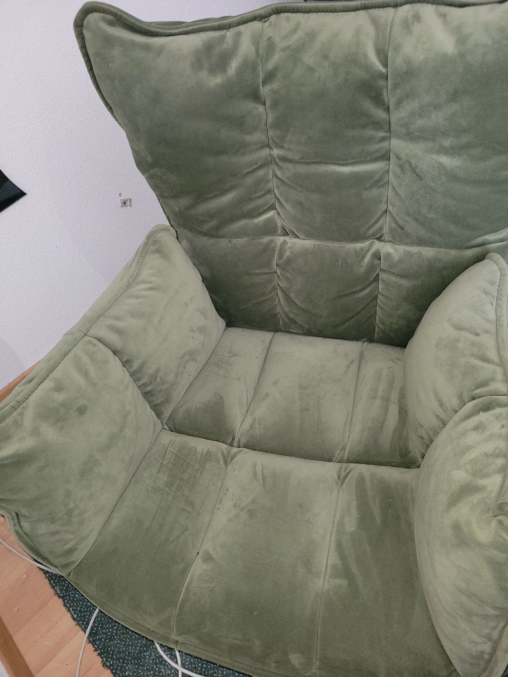 Micasa Poltrone: Gemütlicher Sessel Veloursstoff Grün – Nuovo (secondo la descrizione) da Bassersdorf venduto da kid_fm98