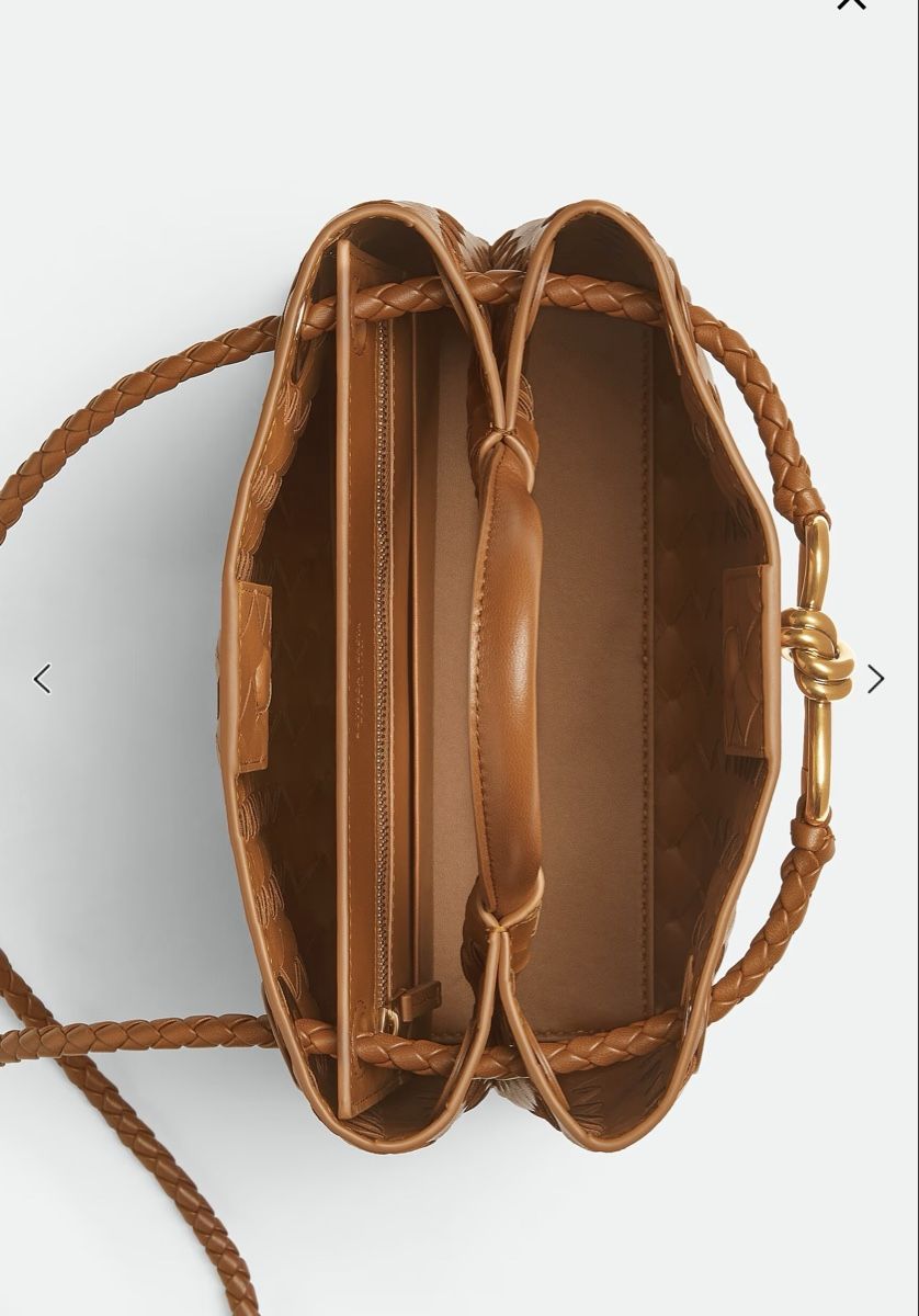 Bottega Veneta Borse: Andiamo Bag Small: Width: 25 cm/Height: 20 cm – Nuovo (secondo la descrizione) da Allschwil venduto da 197_r5w9 2