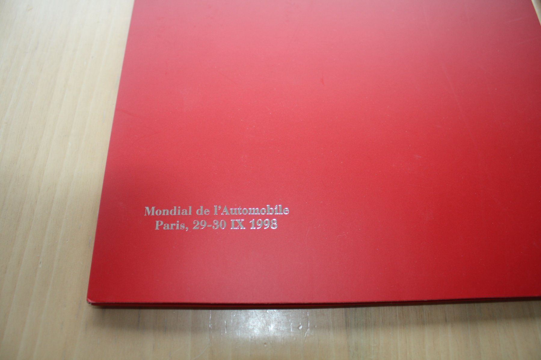 Ferrari Documenti: Ferrari LaFerrari & Pressemappe Paris 1998 – Usato da Wikon venduto da erwin400 1