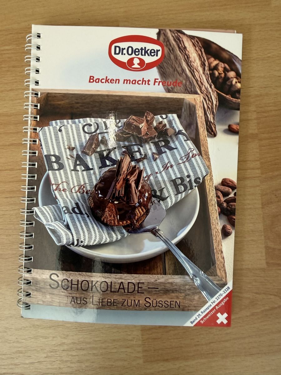 Libri: Dr. Oetker Backen macht Freude Schokolade – Usato da Grenchen venduto da Bastet007