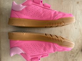 Adidas Turnschuhe pink Grösse 36.5 Hallenturnschuh wie neu