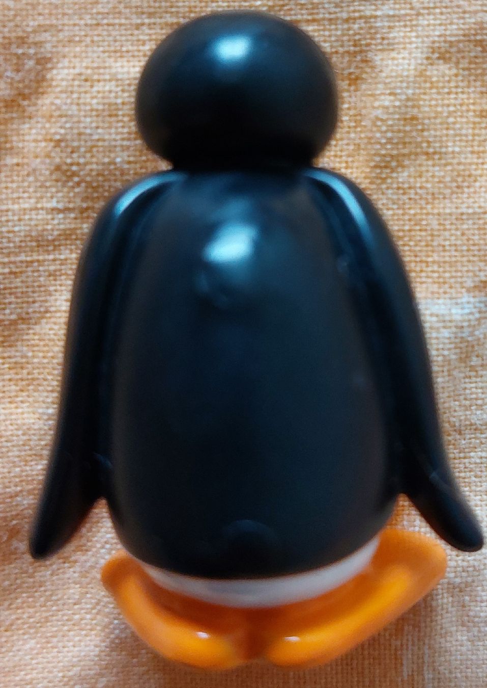 Spielzeuge: Pingu Mini Figur  – Gebraucht aus Unterseen von Ruia3333 1