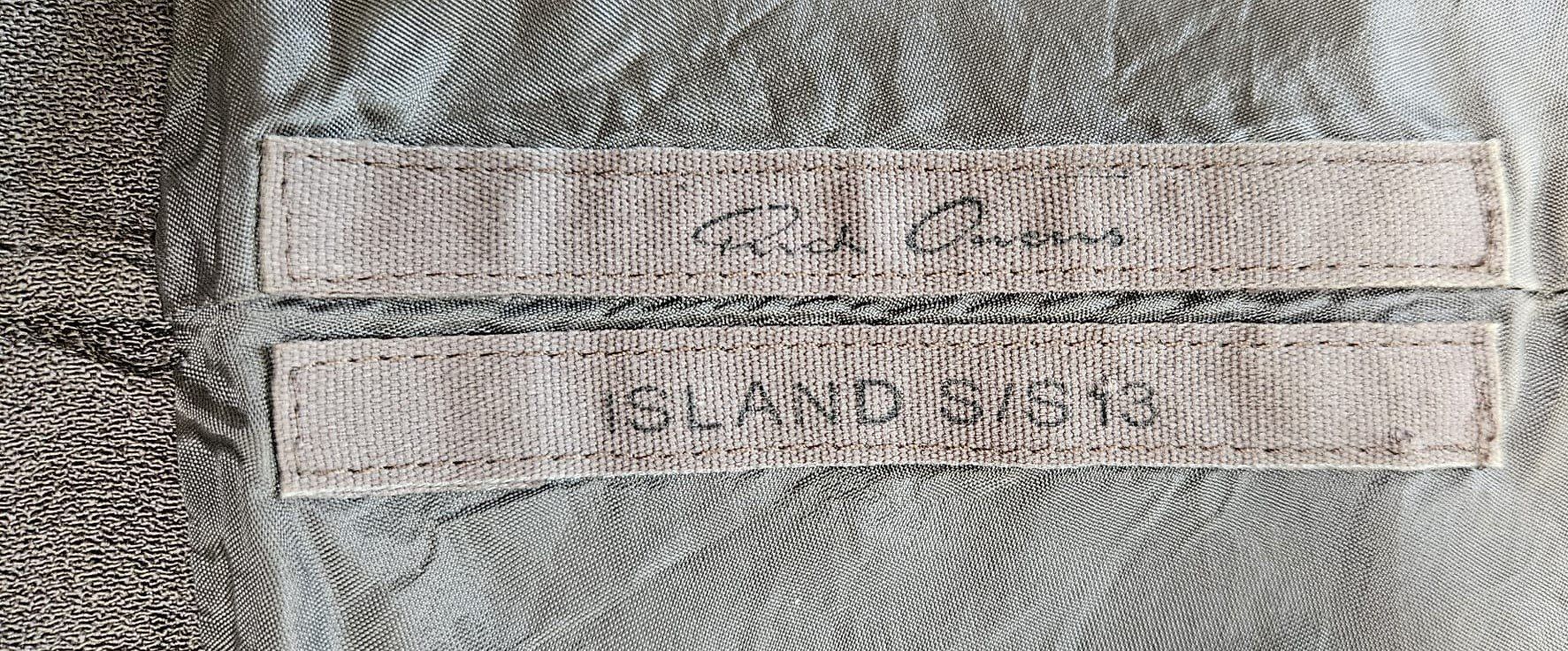 Rick Owens Camicette: Rick Owens Seidenbluse, Gr.38, Farbe Oliv – Usato da St. Gallen venduto da AnBau 2