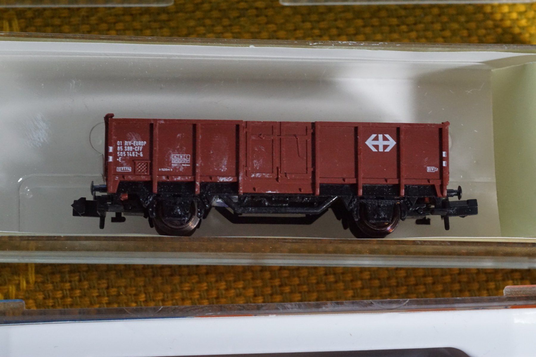 Modellini di ferrovie: 2 Stk. SBB Güterwagen Spur N – Usato da Gränichen venduto da iknow 1