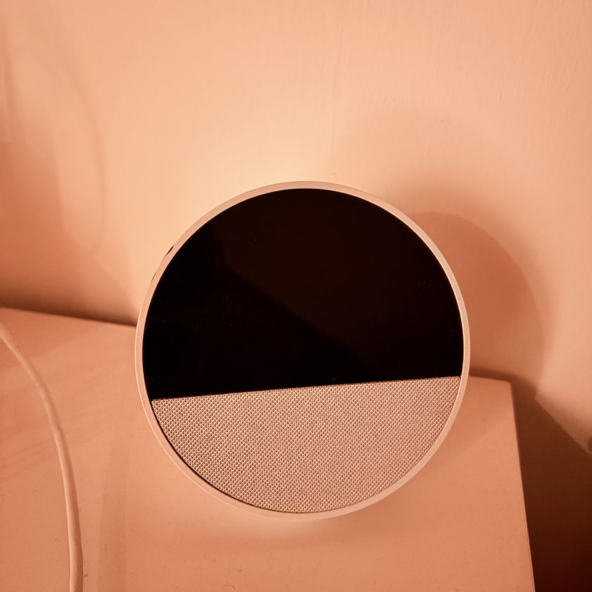 Amazon Haut-parleurs: Echo spot (Alexa) – D'occasion à Zuchwil par tho_krp5 1