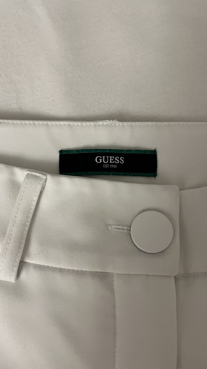 Guess Jeans: GUESS Damenhose, weiss, Gr. M – D'occasion à Kirchberg SG par lar_8mw6 1
