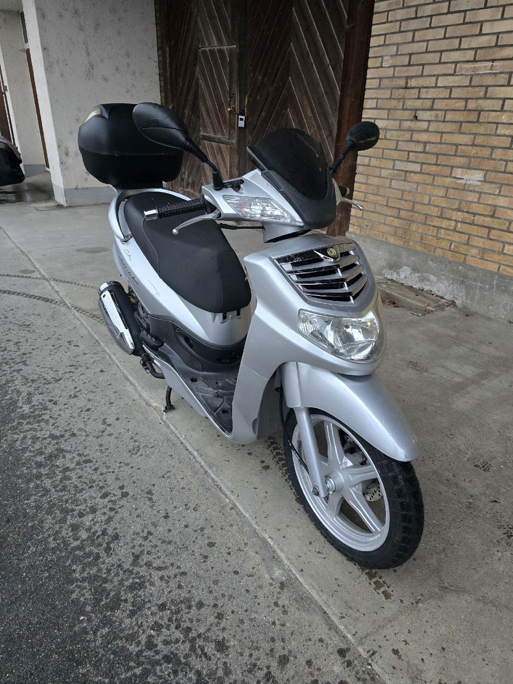Sym Scooter: SYM HD 125 Mit MFK 11.25 – Usato da Aarberg venduto da 2002stefan 6