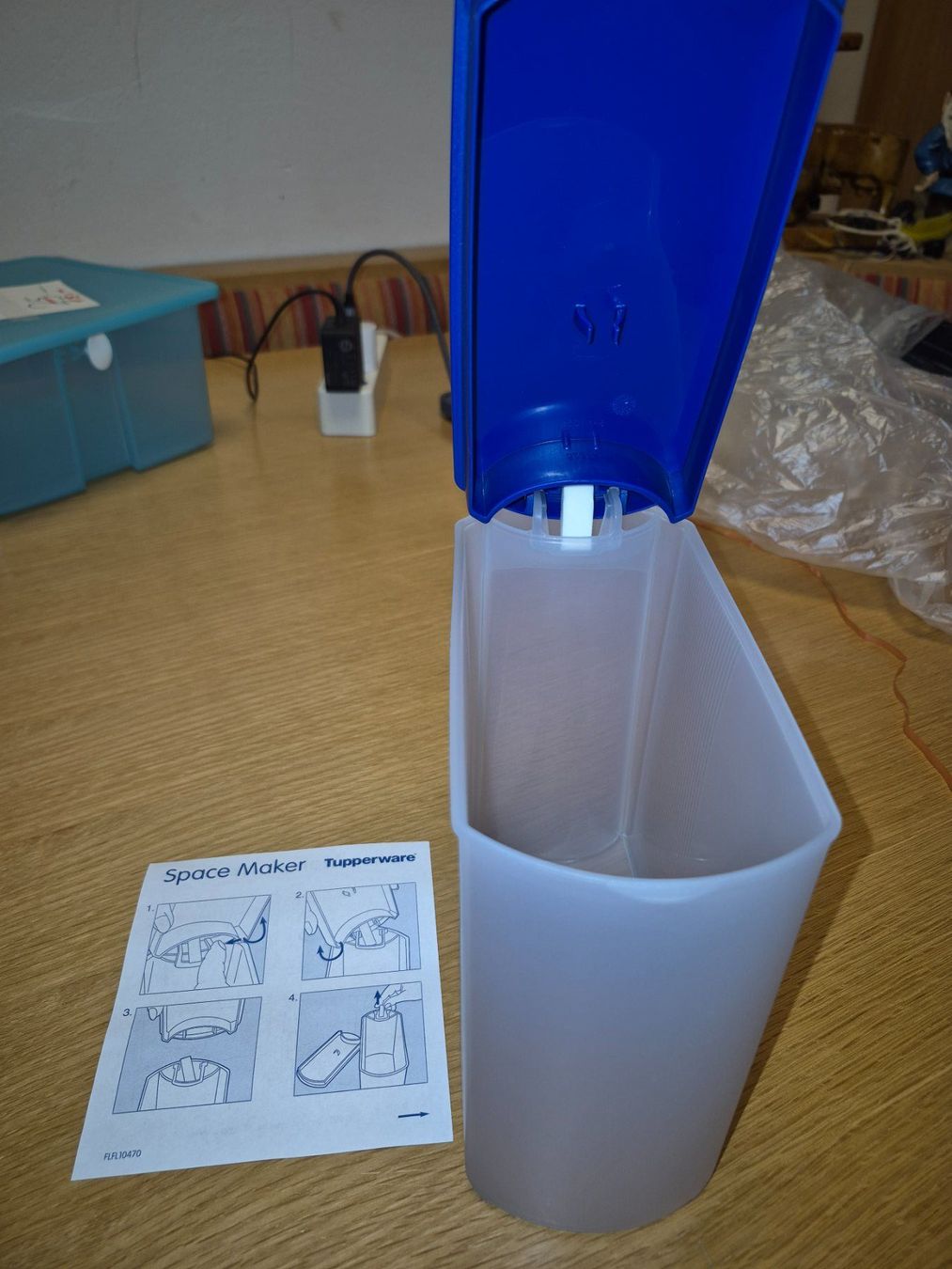 Tupperware Behälter & Ähnliches: Tupperware Vorratsdose 17.5 cm hoch – Neu (gemäss Beschreibung) aus Buttikon SZ von sefa02